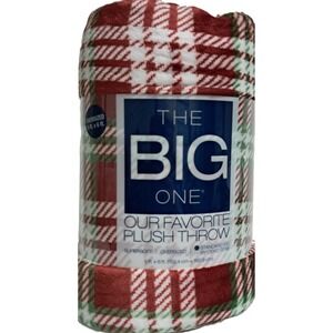 Christmas Plush Throw Blanket 5' x 6', Soft and Cozy, Plaid, Red Green and White